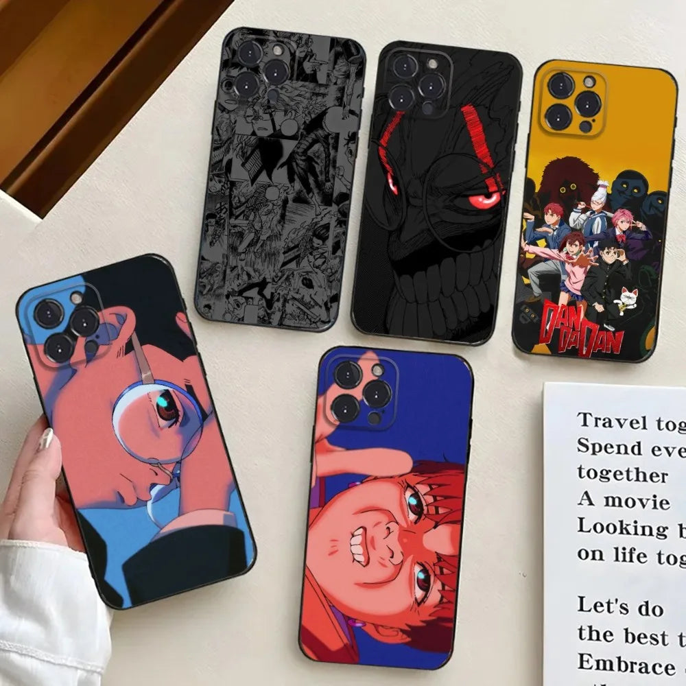 Dandadan iPhone Case – Okarun and Momo Ayase Alien Encounter